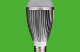 LED球泡7W